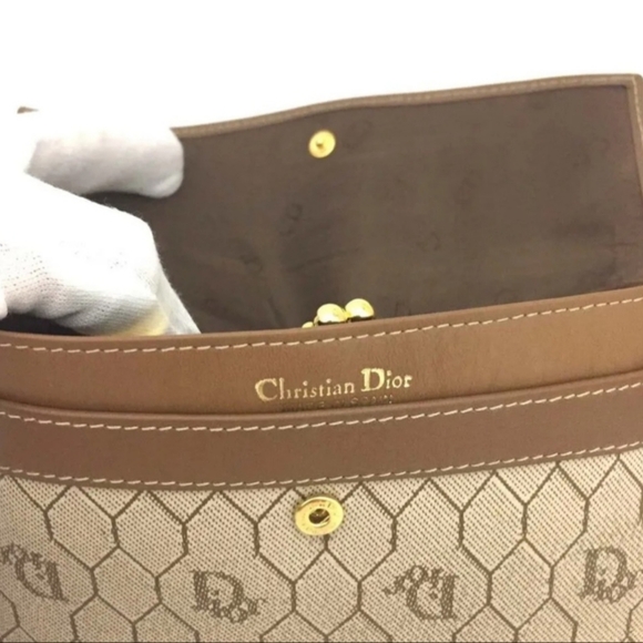 Christian Dior Honeycomb PVC Frame Long Bifold Wallet/clutch with kisslock coin - Picture 6 of 11